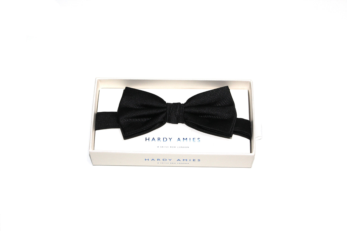 Hardy Amies, Bow Tie